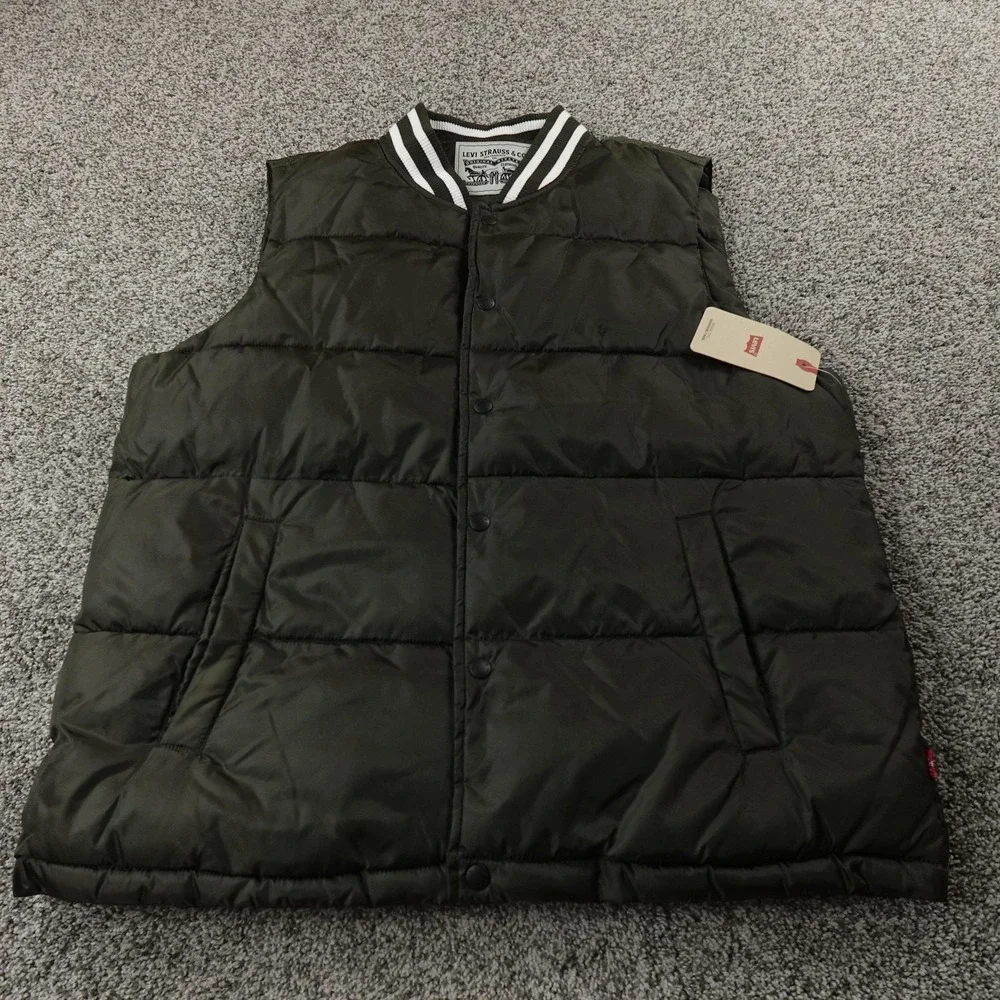 NEW Levis Vest Mens L Green Quilted Insulated Puffer Snap Zip Varsity Bomber Top
